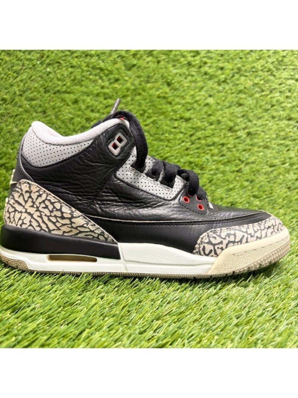 Nike Air Jordan 3 Retro OG BG Boys Size 6Y Black White Basketball Shoes Sneakers